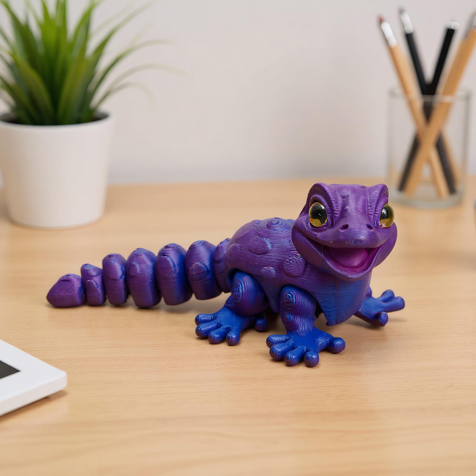 3D Printed Gecko Figurine Liza - огляд і ціна 3D Printing Mockup
