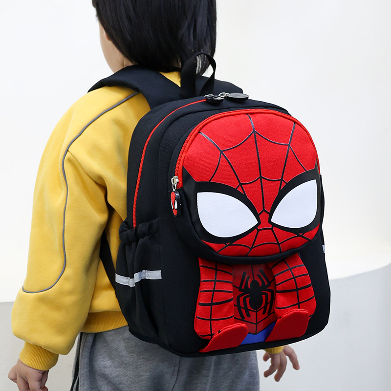 Bandai Spider Man Amine Backpa - огляд і ціна 3D Printing Mockup